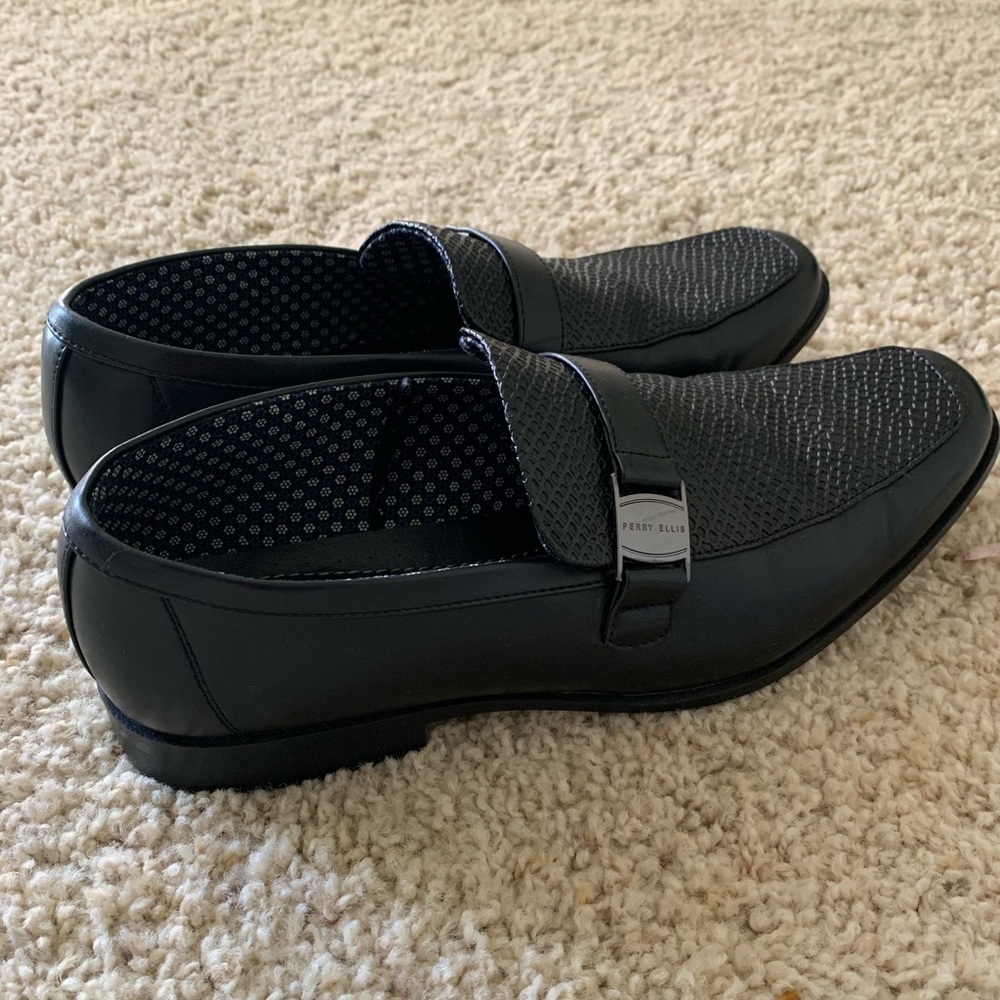 Perry ellis